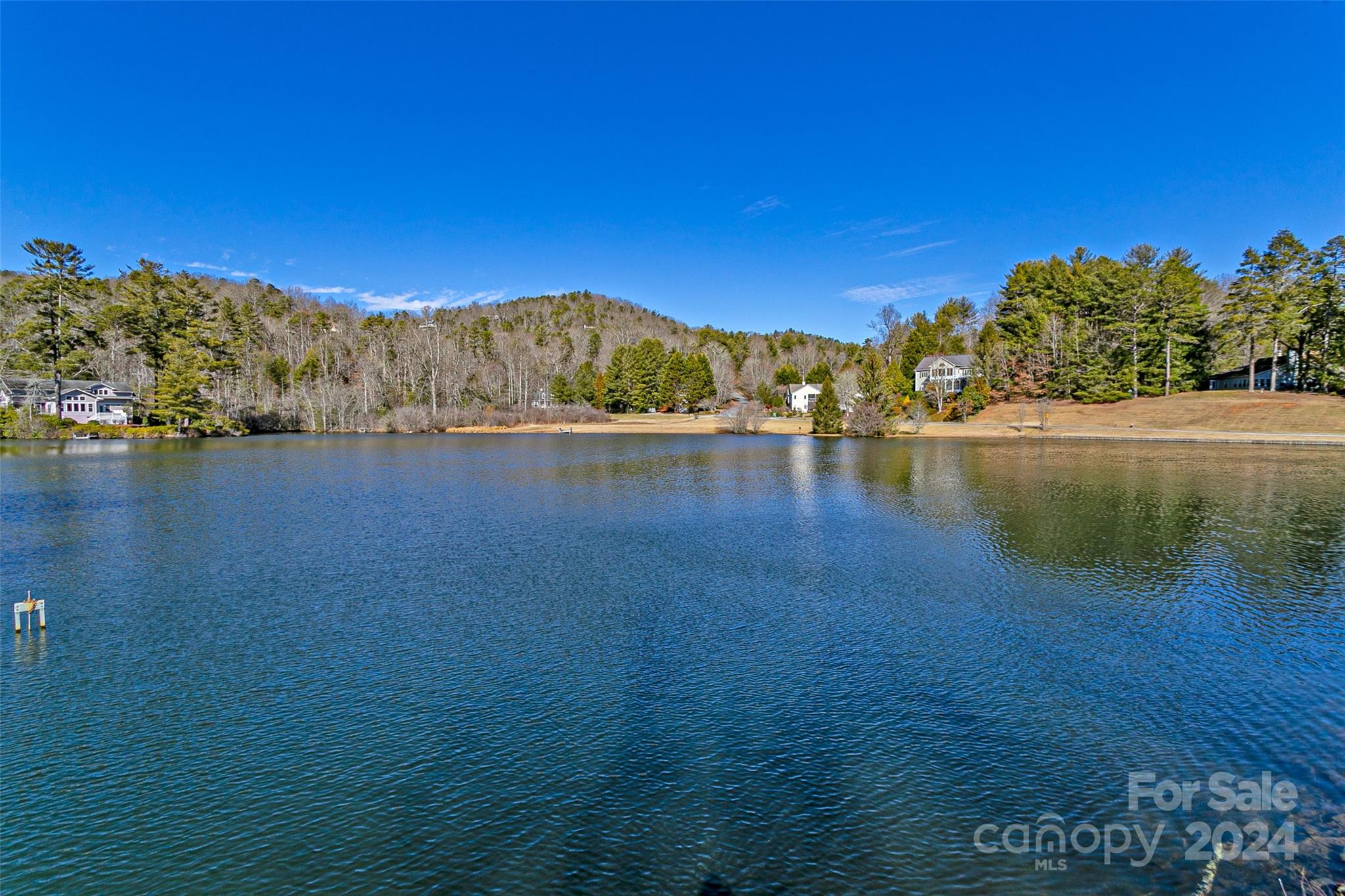 Deerlake Village - Residential