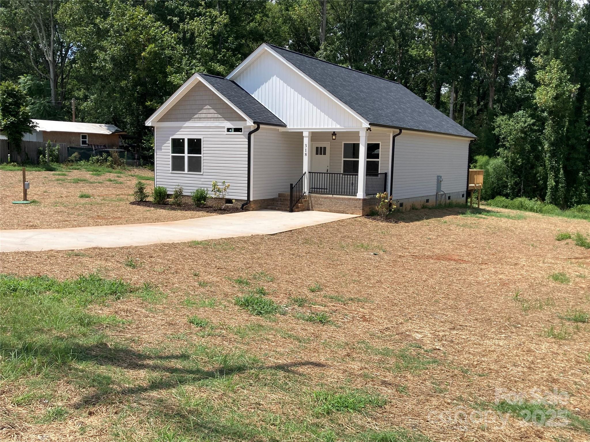 318 Davis Park Road