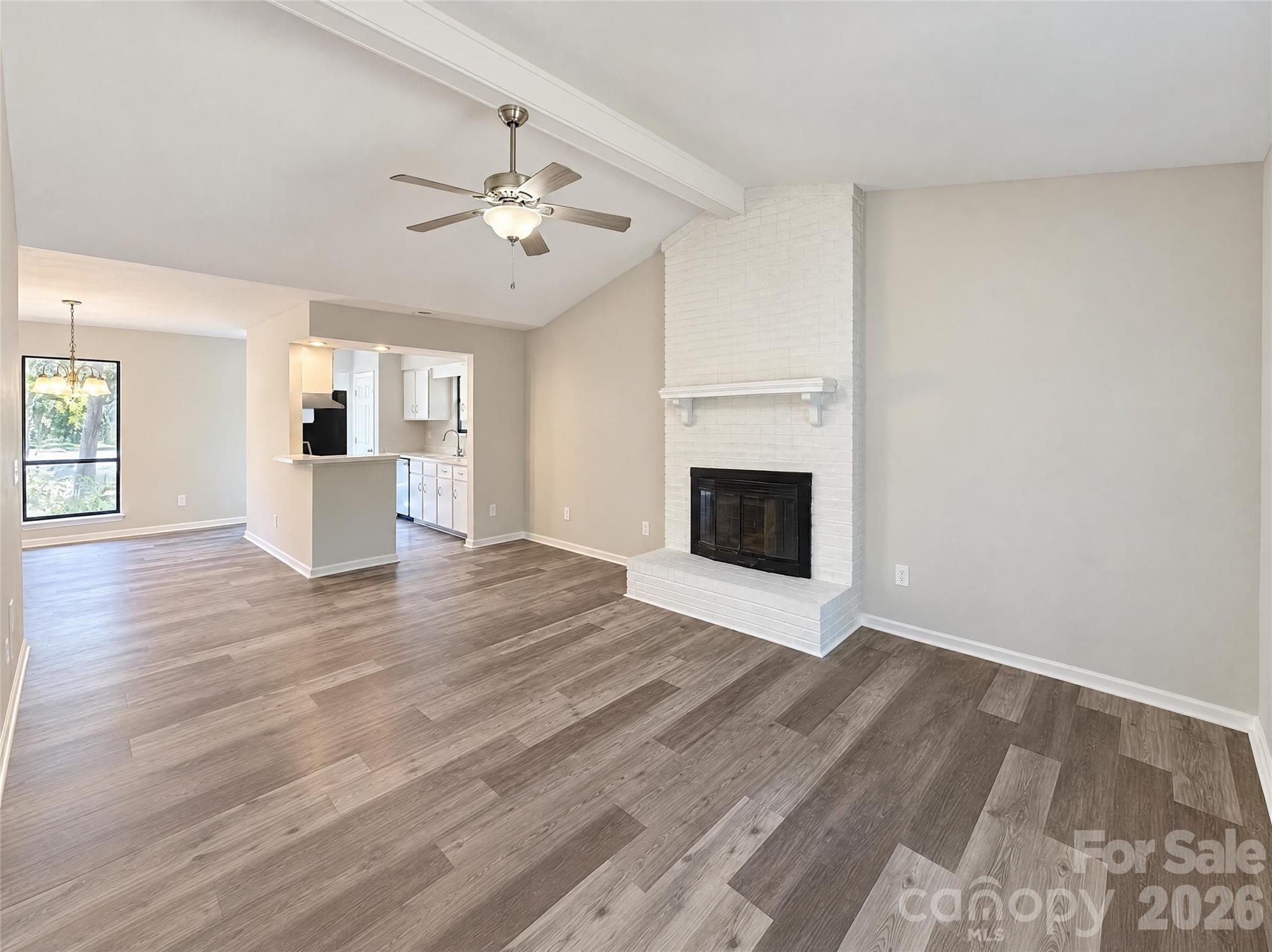 10005 Santa Fe Lane