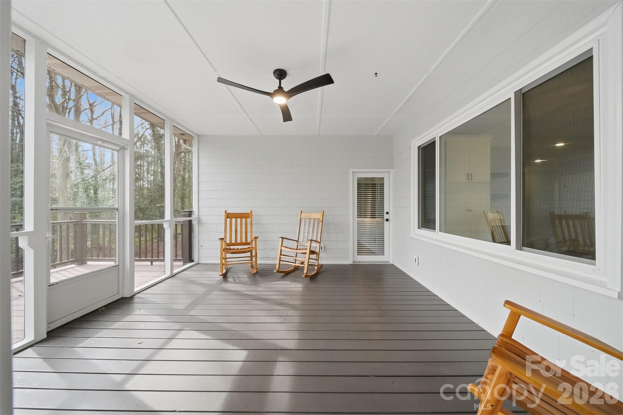 Moores Ferry - Residential