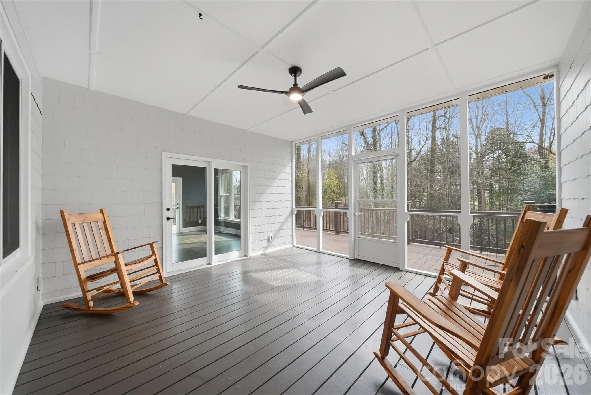 Moores Ferry - Residential