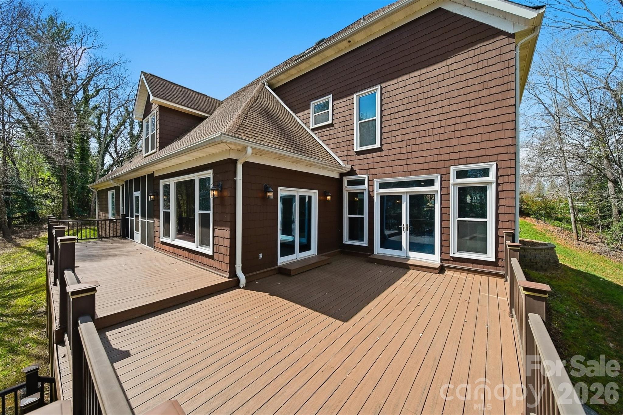 Moores Ferry - Residential