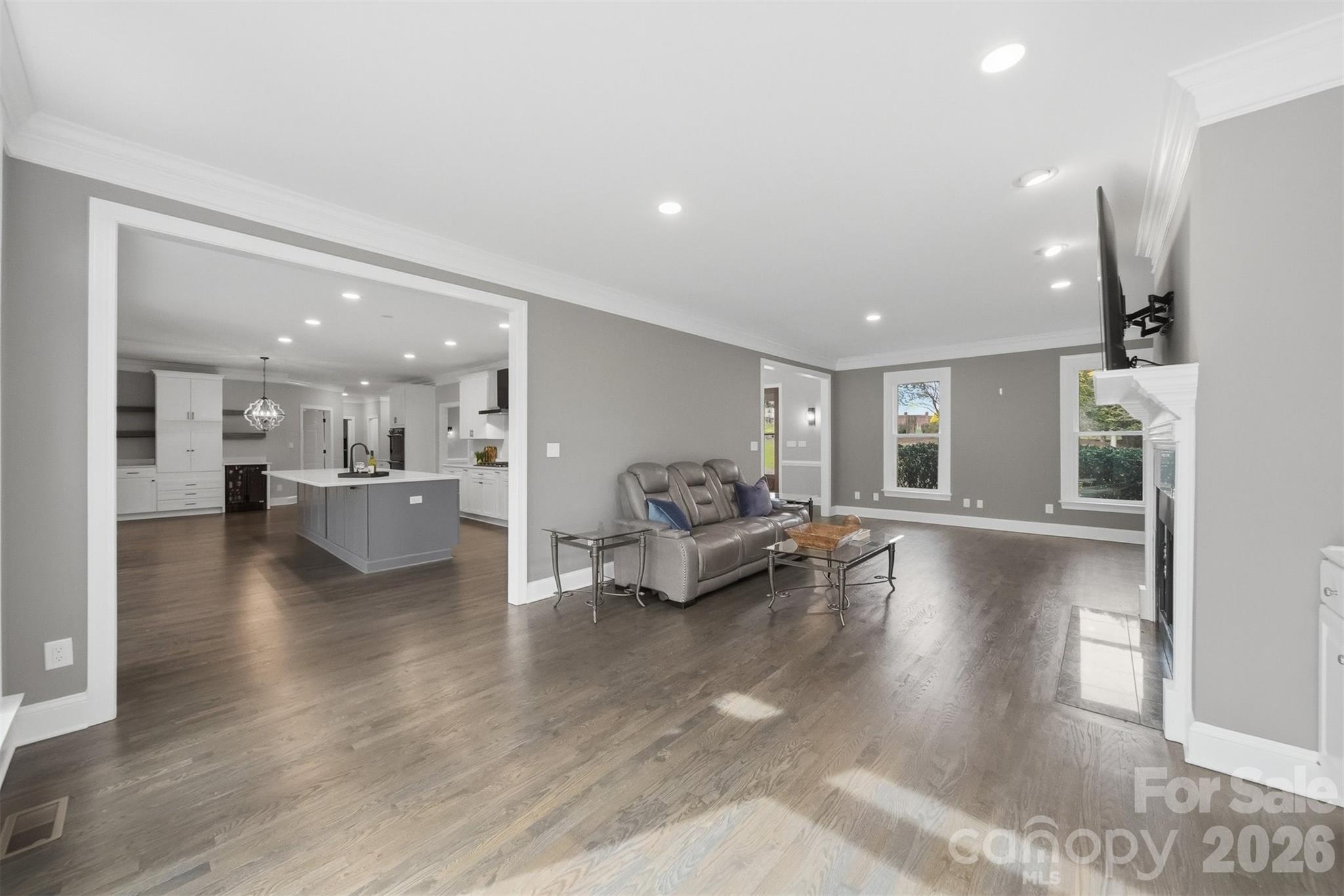 Moores Ferry - Residential