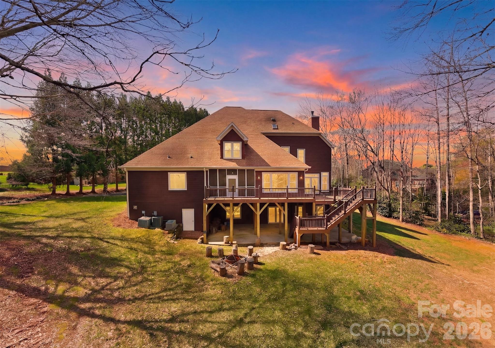 3916 2nd Street Drive NW