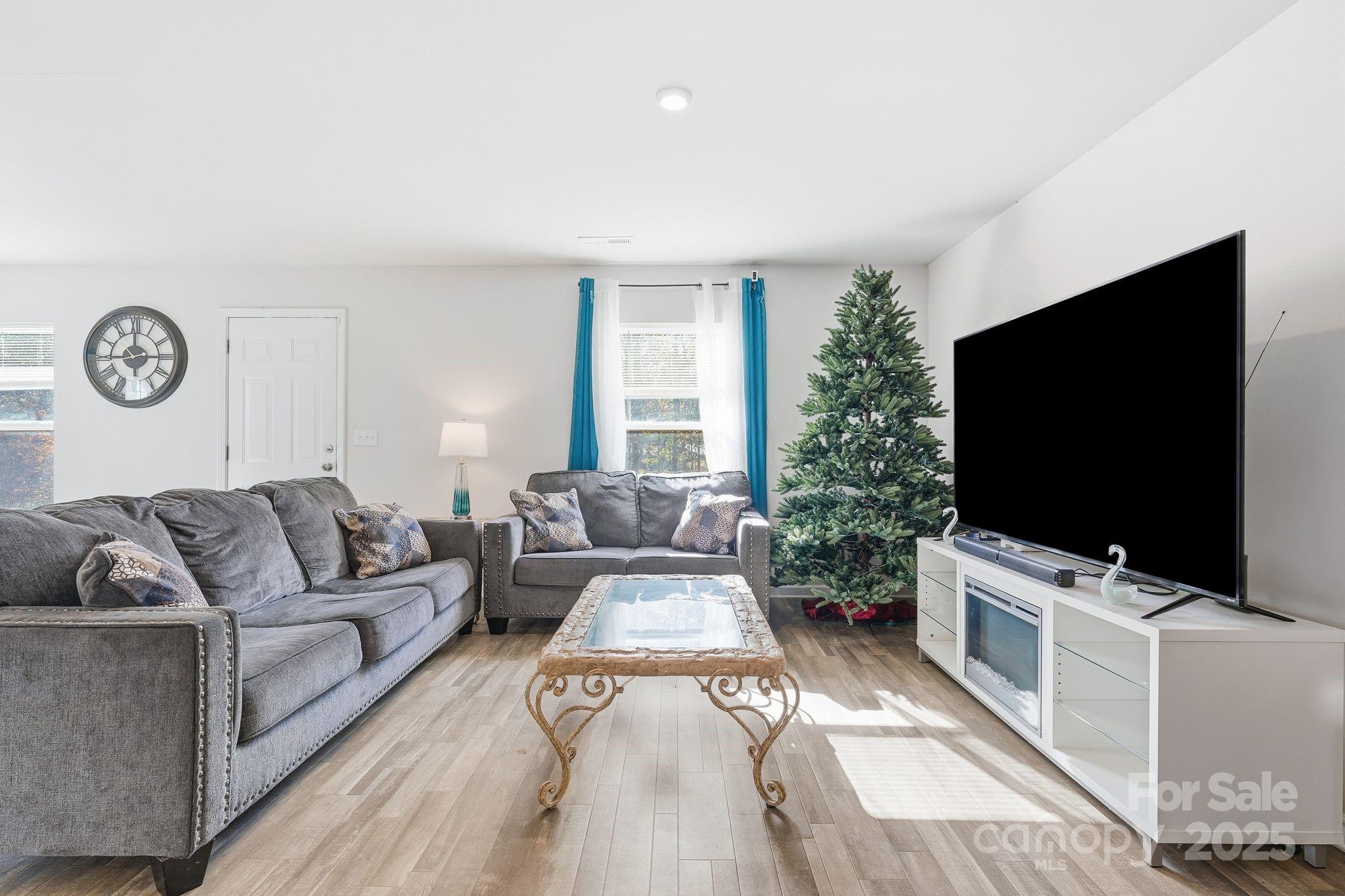 Rock Gate Estates - Residential