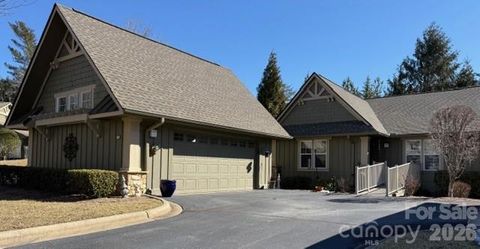 501 Fox Den Court Hendersonville NC 28792