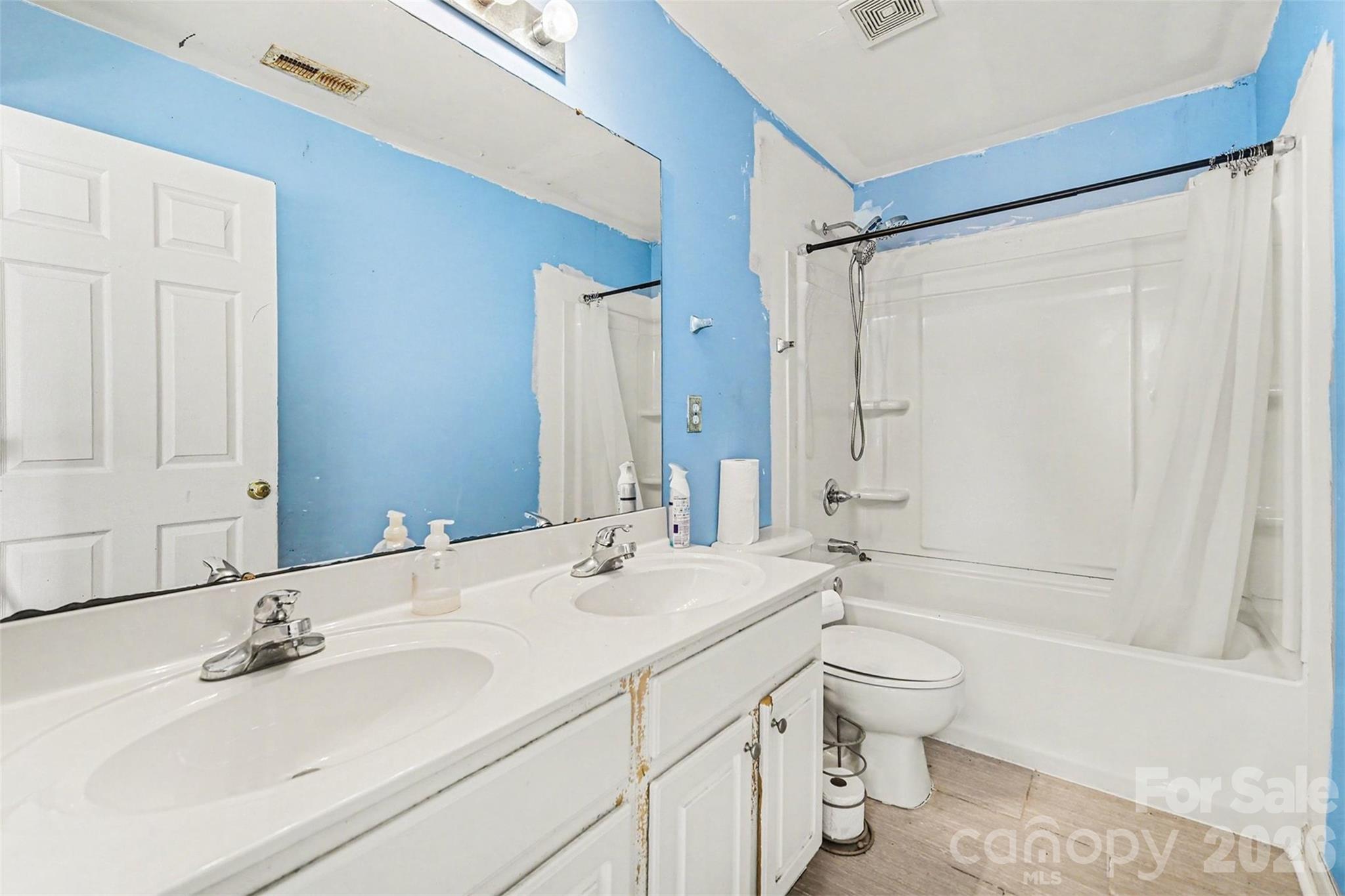 Wyndham Place - Residential