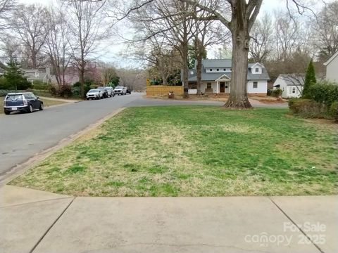 1221 Salem Drive Charlotte NC 28209