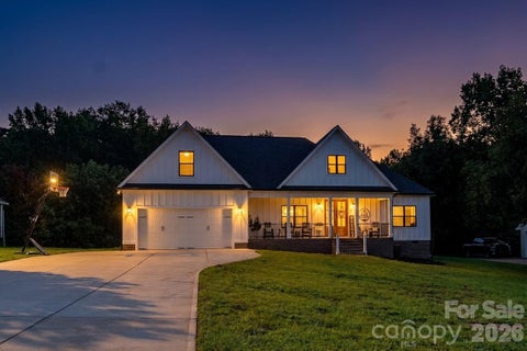 Photo of 3012 Cedar Point Drive, Shelby, NC 28150 (MLS # 4417265)