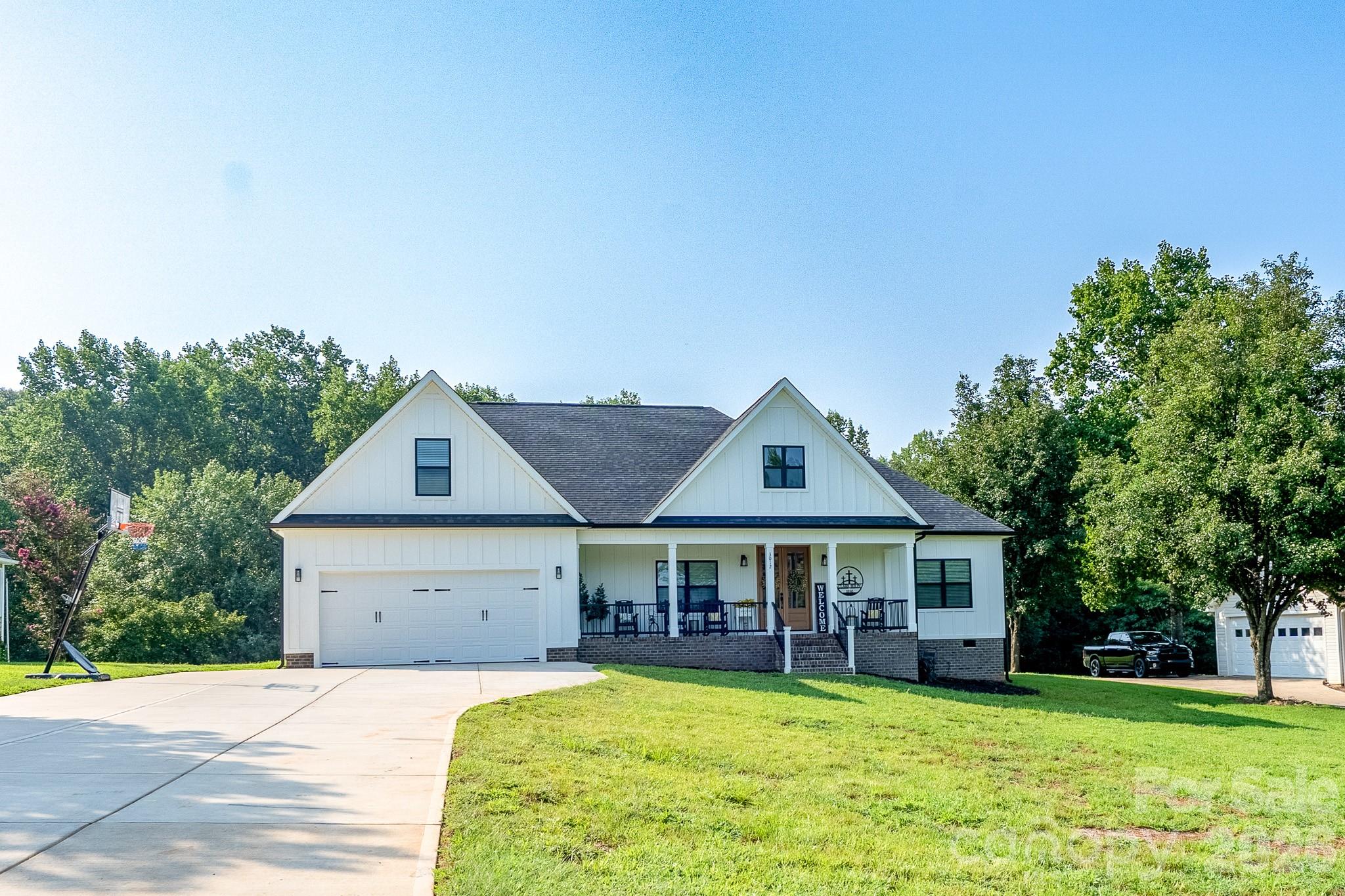 3012 Cedar Point Drive
