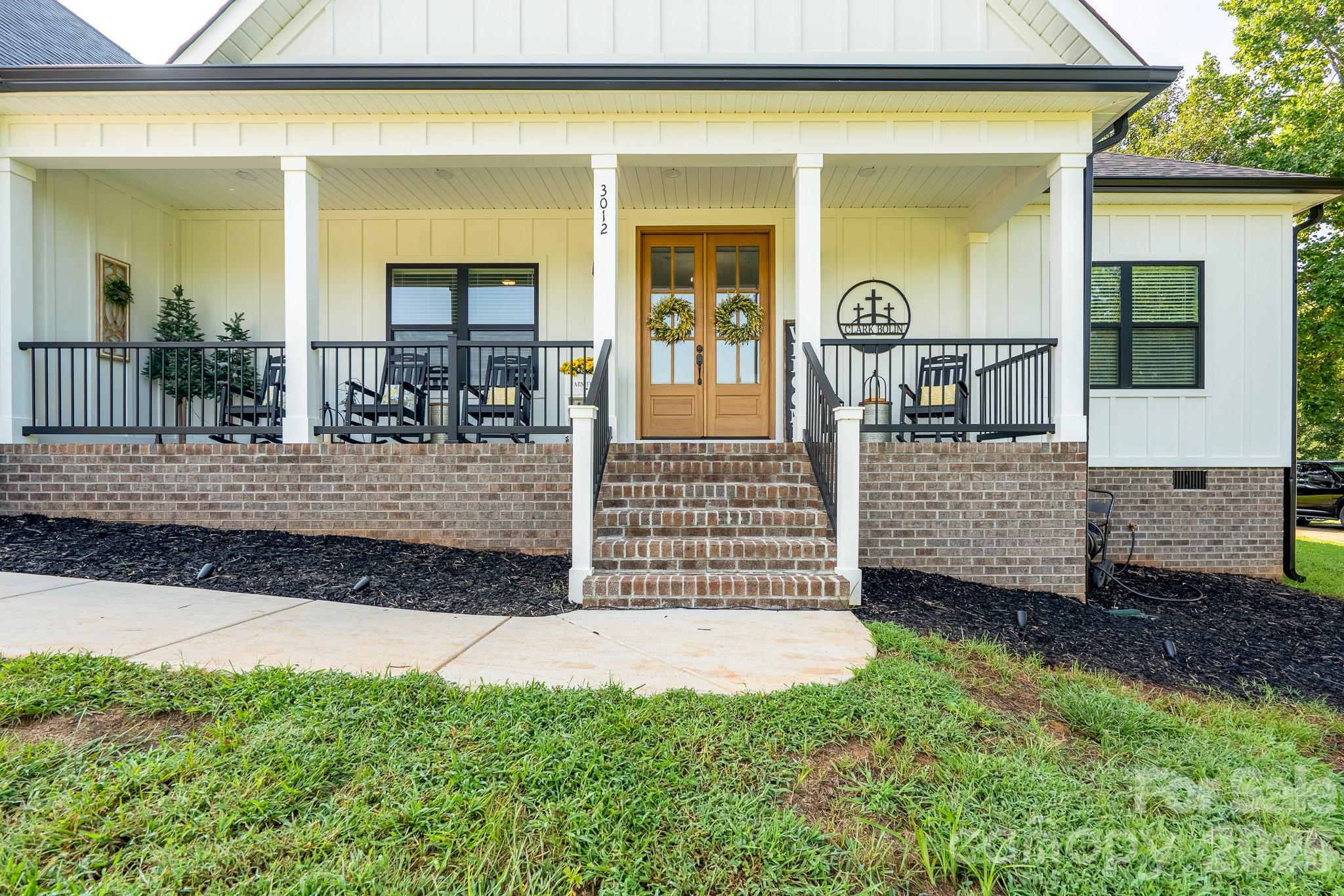 3012 Cedar Point Drive