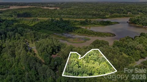 Photo of 000 Duck Cove Road, Belmont, NC 28012 (MLS # 4340639)