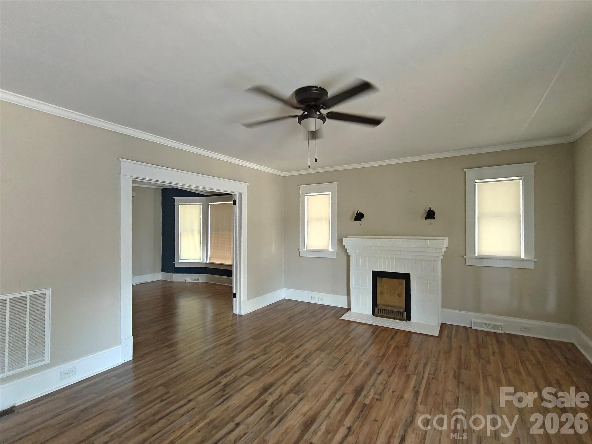 208 Heilig Avenue