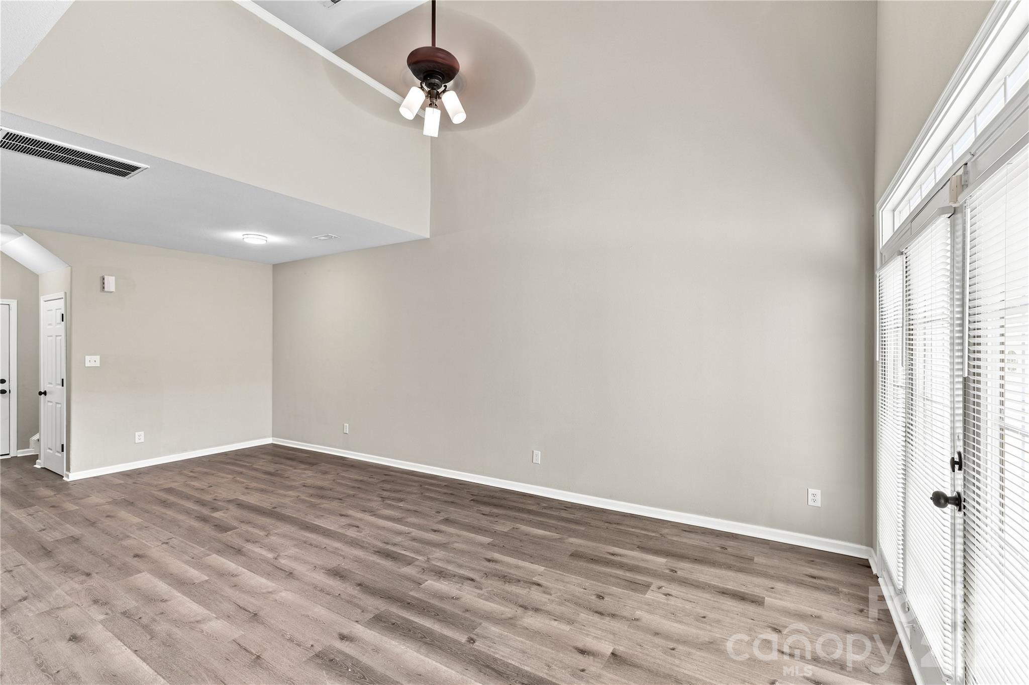 14718 Lions Pride Court