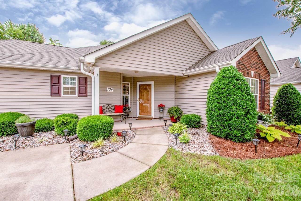 134 Ashwood Lane
