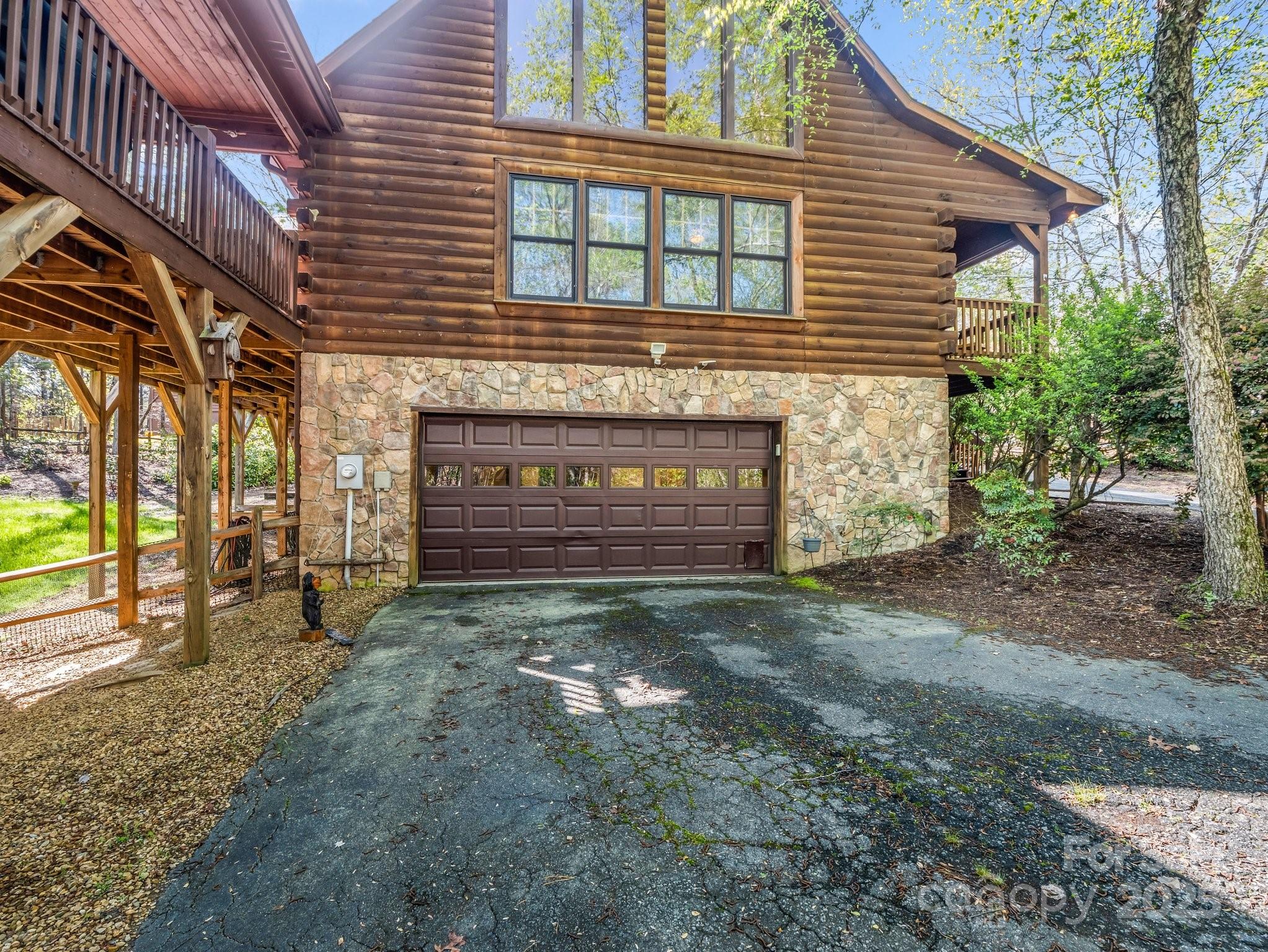 136 Dalton Court