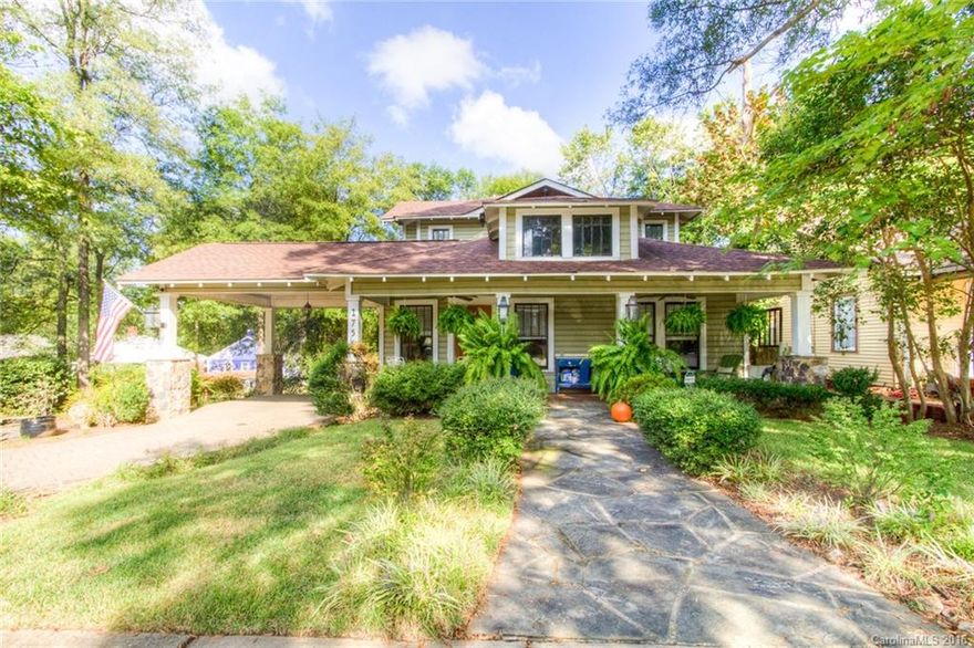 Remarkable Arts and Craftsman home in sought after Wilmore.  This home is arguably the most attractive home within the neighborhood.  Home features so much of the original craftsman feel and combines with with the luxuries of today.  Throughout you will find high ceilings, original hardwood, chefs kitchen with SS appliances including wine fridge, custom stone FP in living, huge master with WIC, heavenly custom shower, and more.  Enjoy the outdoors on your terrace off the master or front porch.