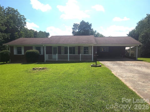 Photo of 192 Sigmon Road, Statesville, NC 28677 (MLS # 4399720)