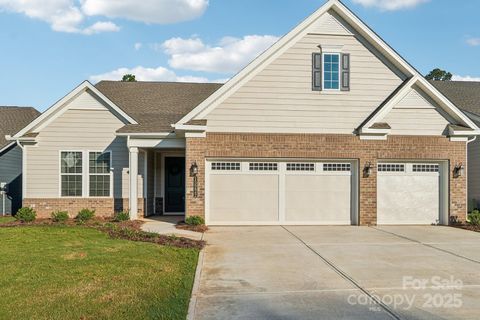 13222 Cozy Court Charlotte NC 28215
