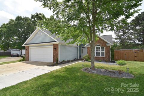 9051 Country Barn Court Charlotte NC 28273