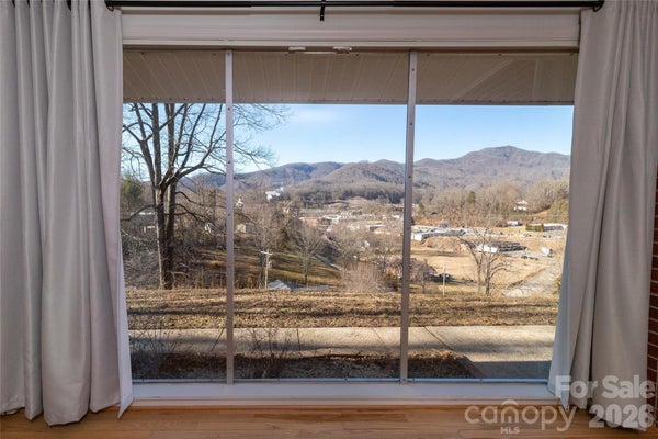 223 CHERRY ST, SYLVA, NC 28779 - Image f5b9a0c9196ff5116601236e8df511f6/1505789205