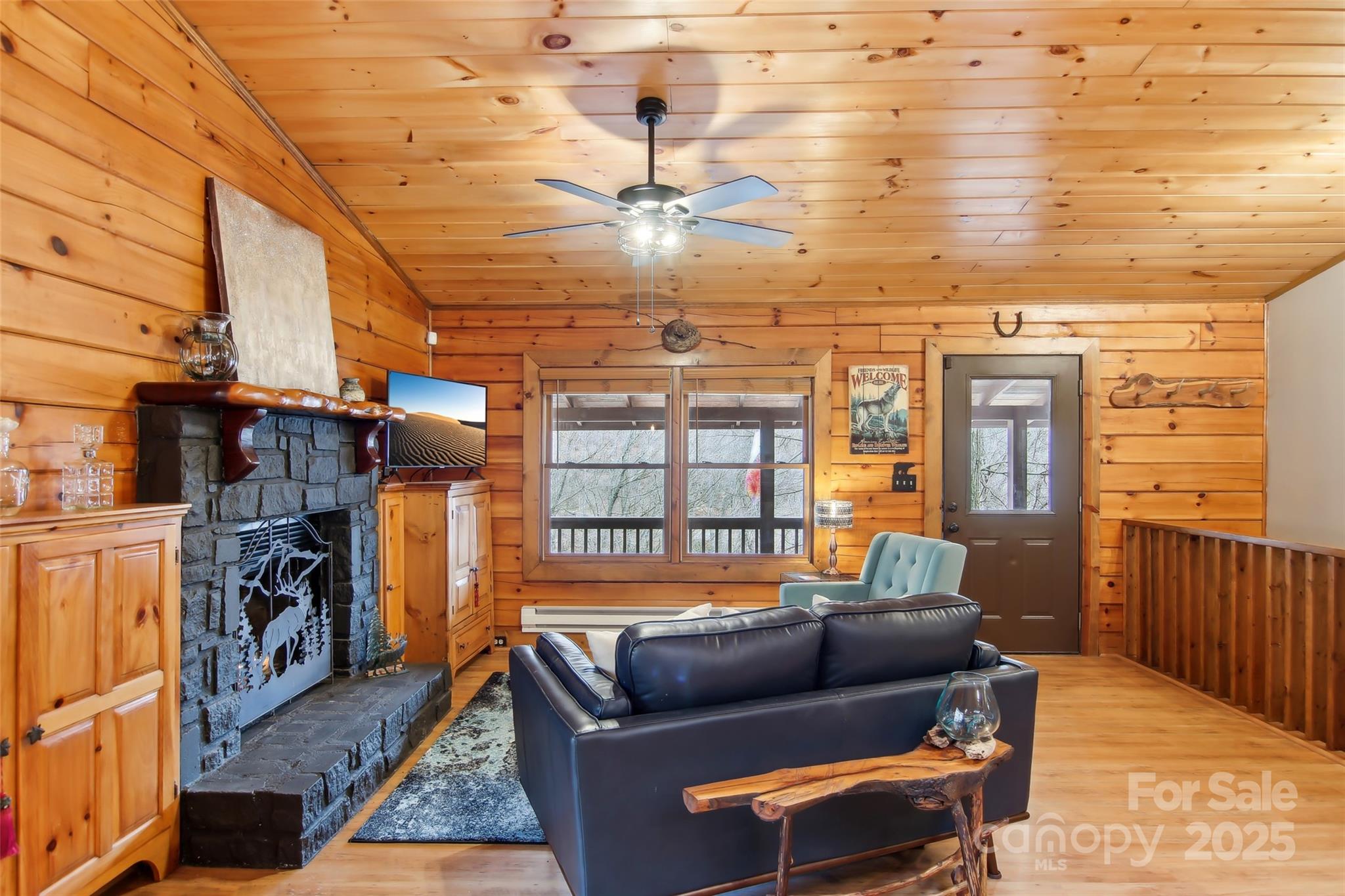 680 Creekside Drive
