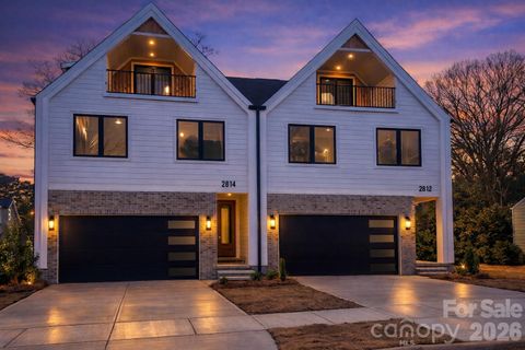 Photo of 2814 Phillips Avenue, Charlotte, NC 28208 (MLS # 4319308)