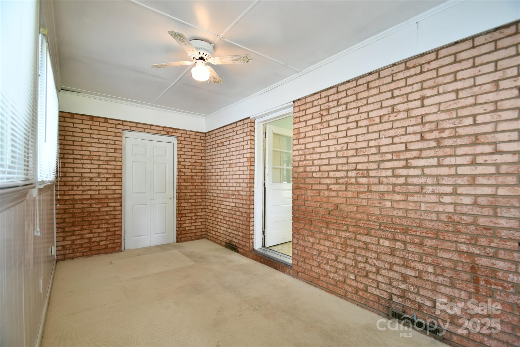 Eastway Park - Residential