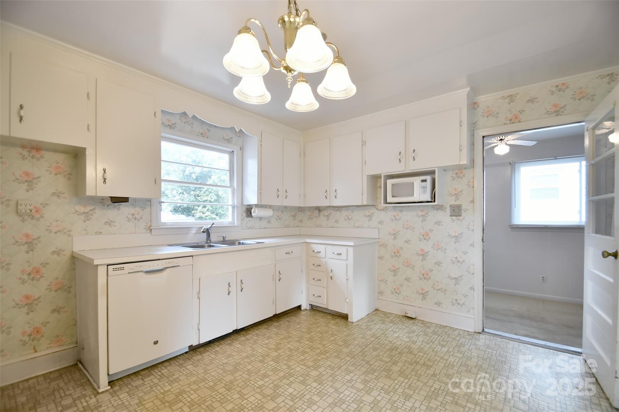 Eastway Park - Residential