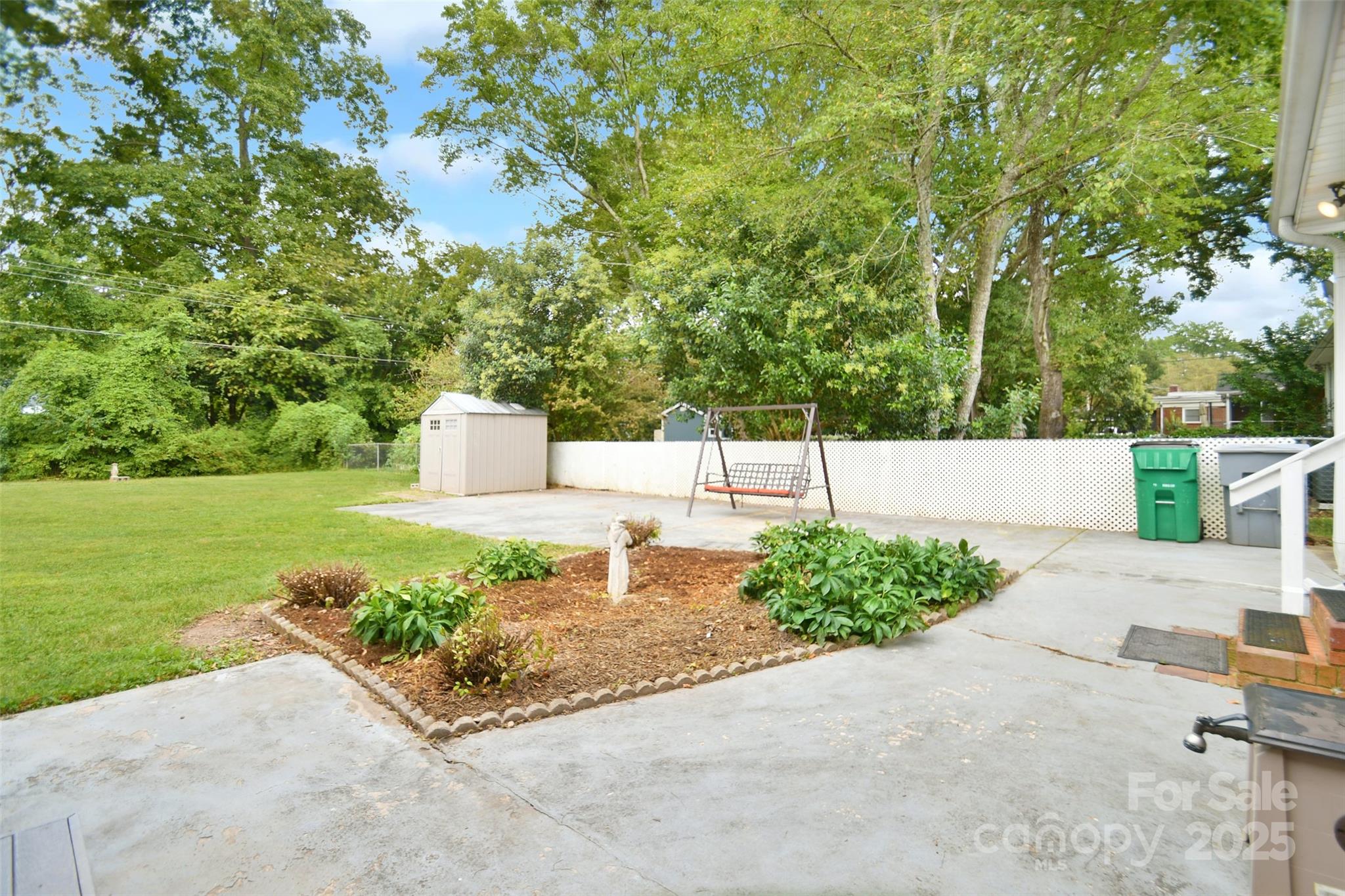 Eastway Park - Residential