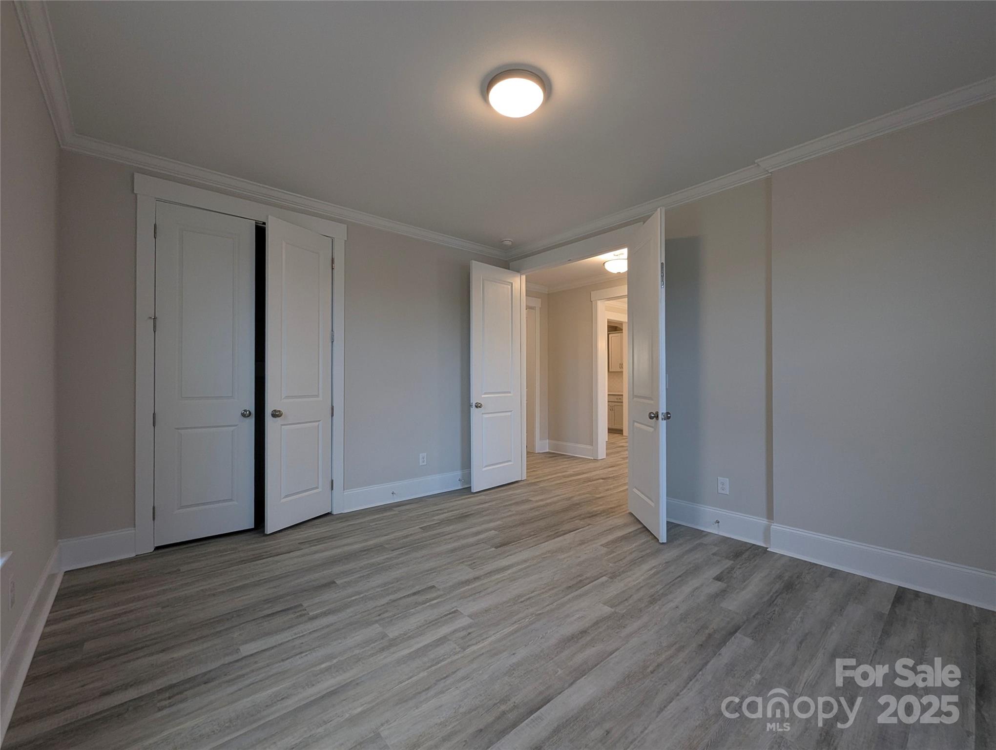 287 Luray Way 450