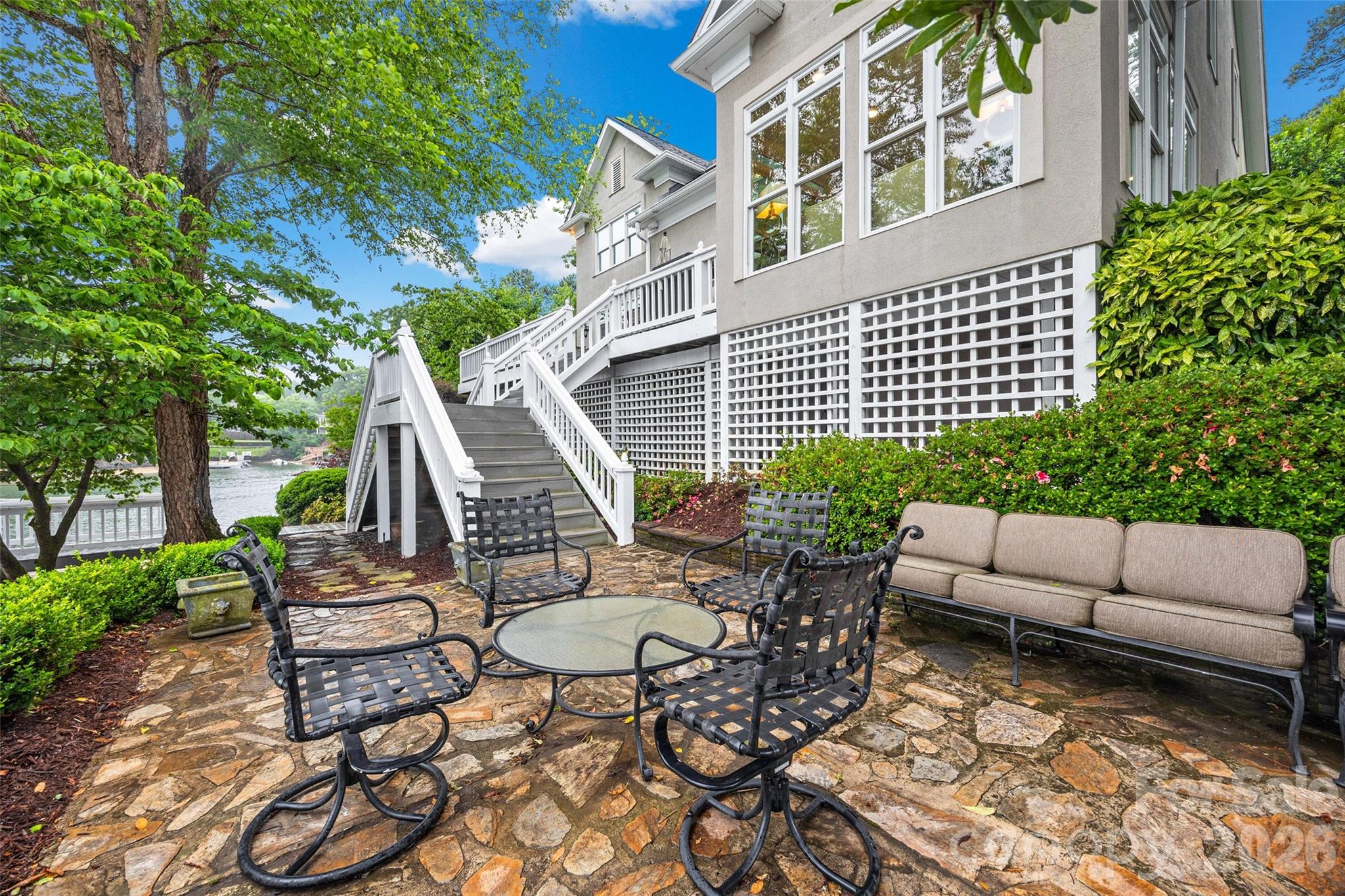 Riverpointe - Residential