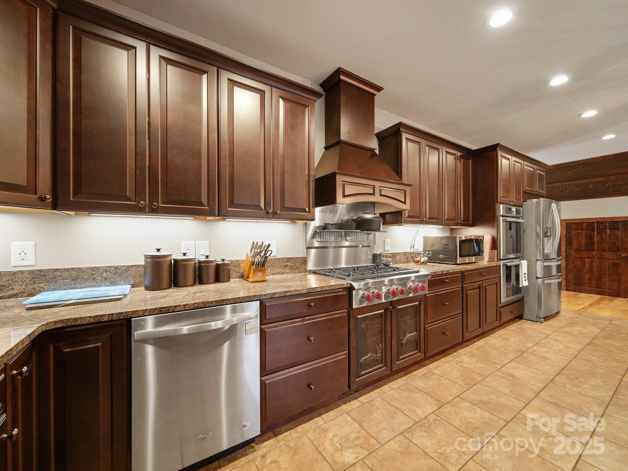 6153 Barclay Lane