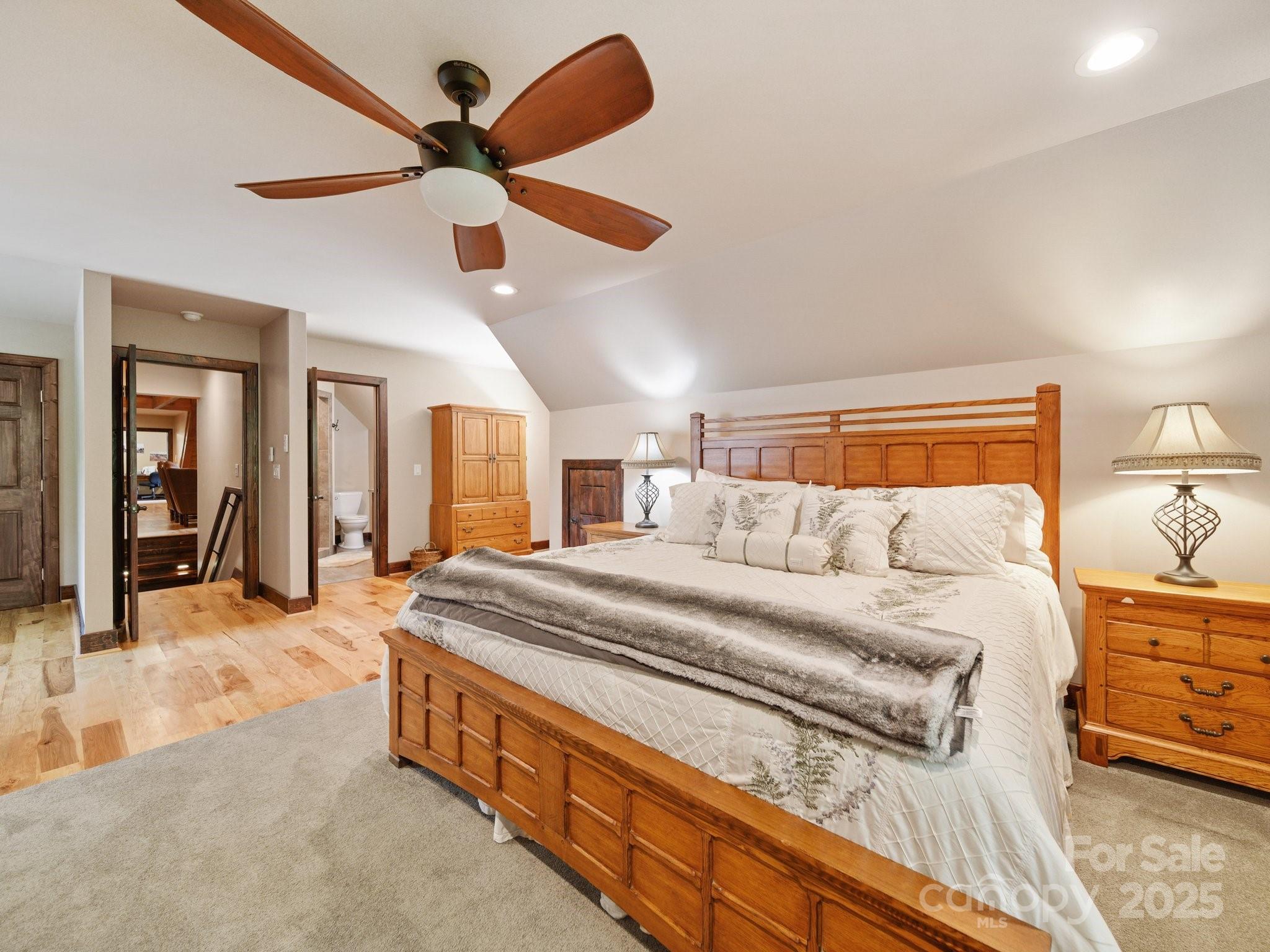 The Retreat At Sunset Ridge - Residential