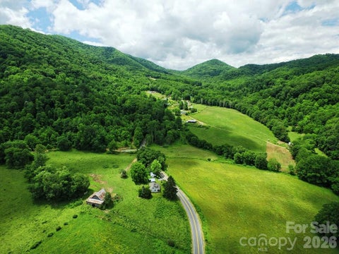 Featured picture for the property NCM589837