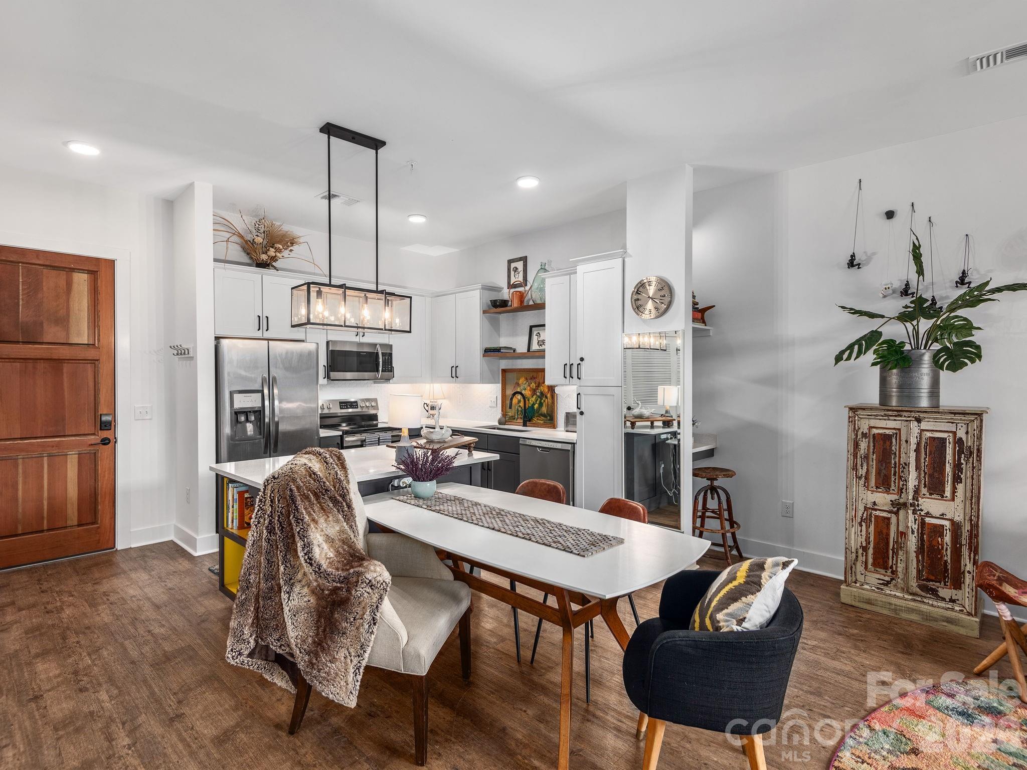 55 S Market Street 213