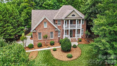 Photo of 2848 Arrowwood Lane, Rock Hill, SC 29732 (MLS # 4414290)