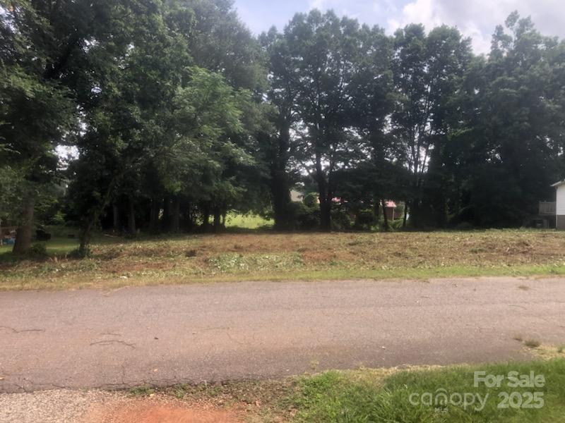 2507 Pacer Lane