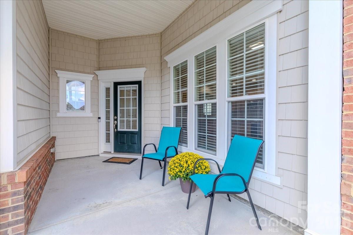 26407 Sandpiper Court
