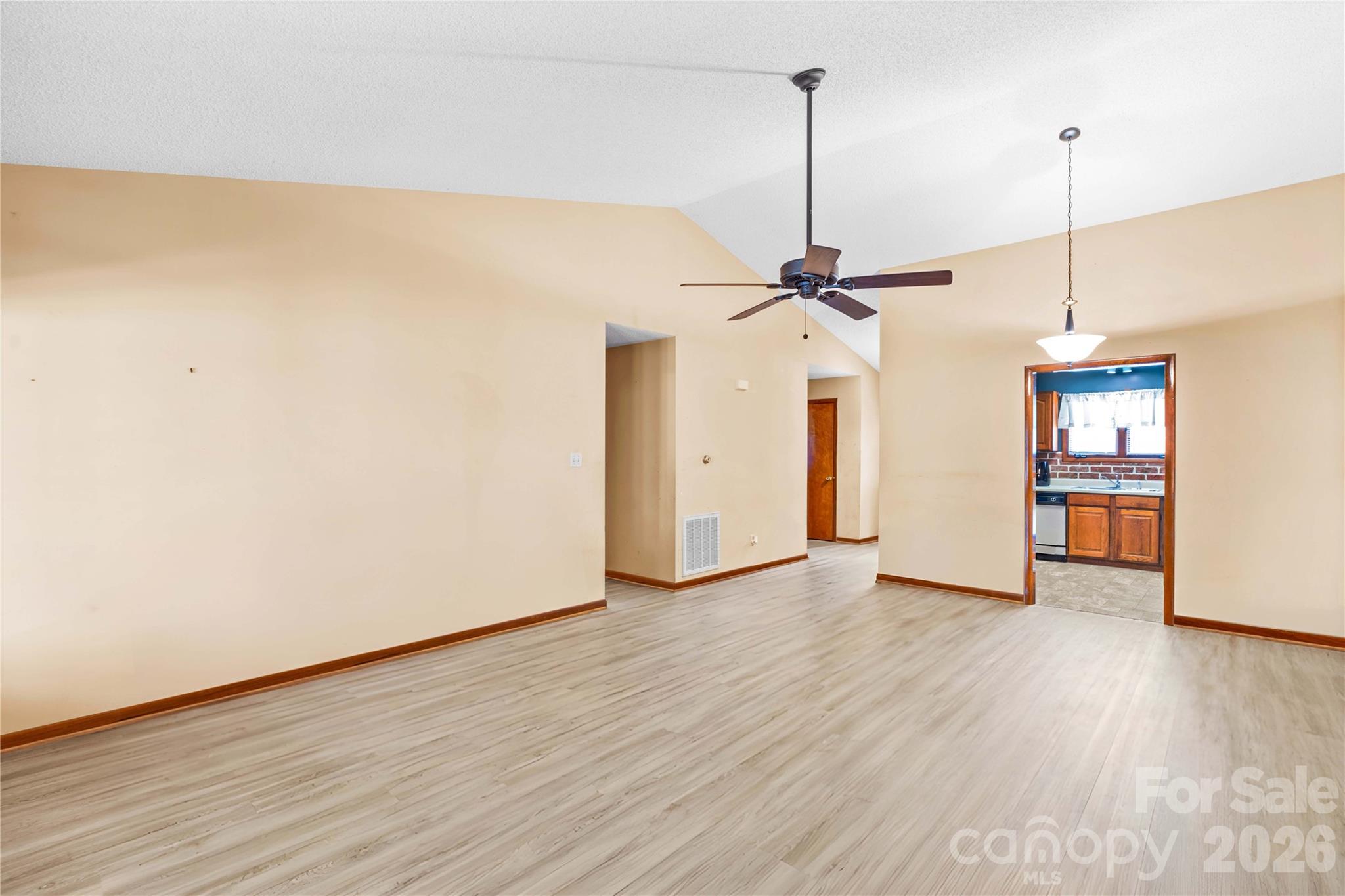 1404 Wellington Hills Circle