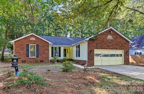 Photo of 13820 Portpatrick Lane #221, Matthews, NC 28105 (MLS # 4427507)