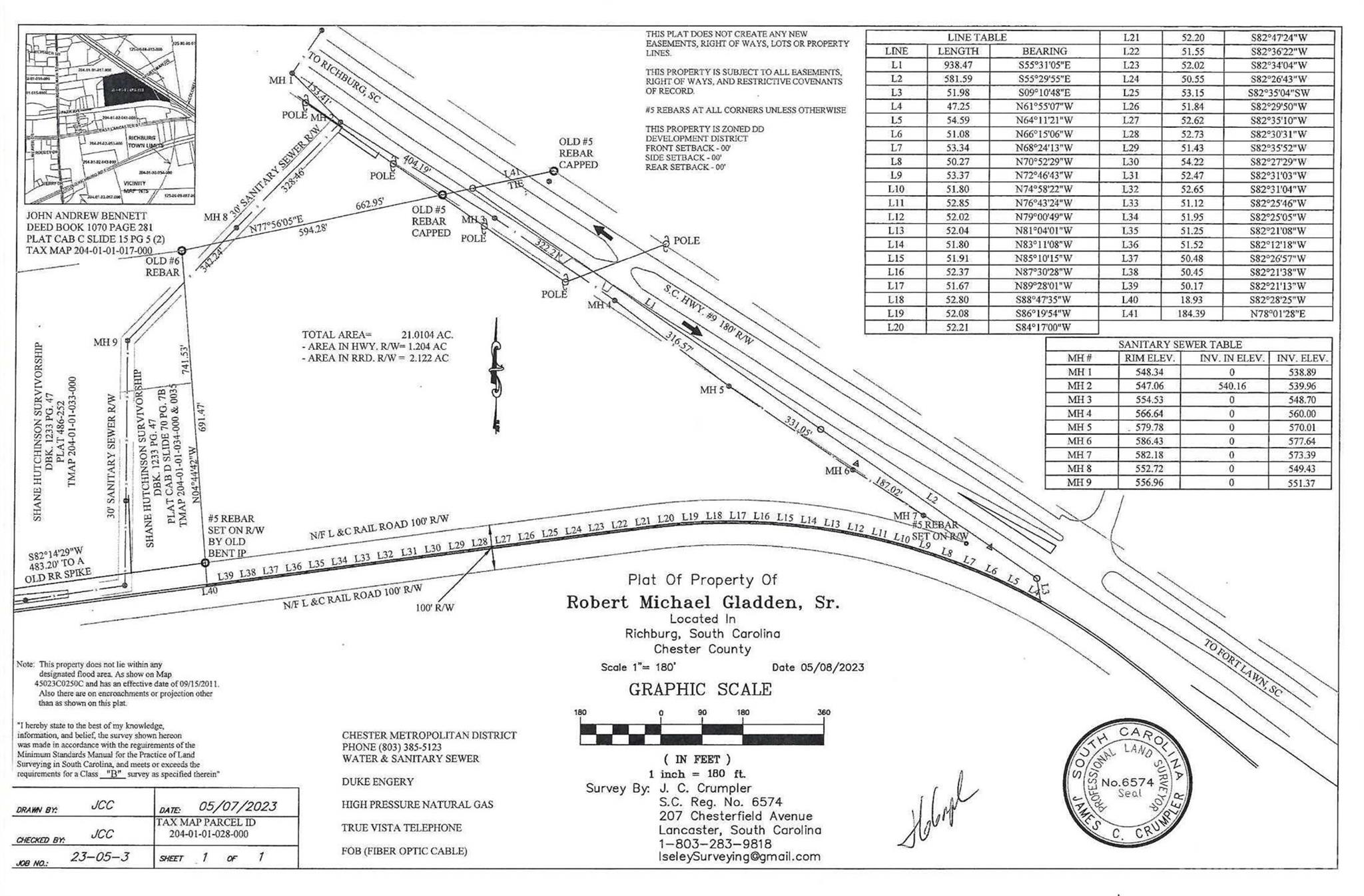 Main image without alt text