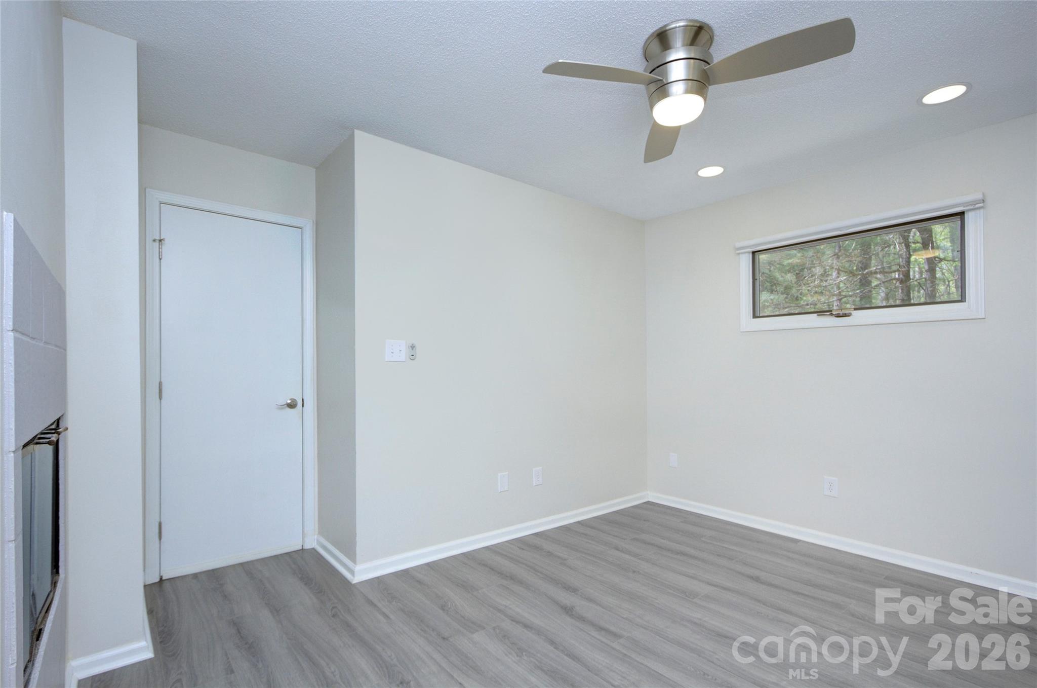 Connestee Falls - Residential