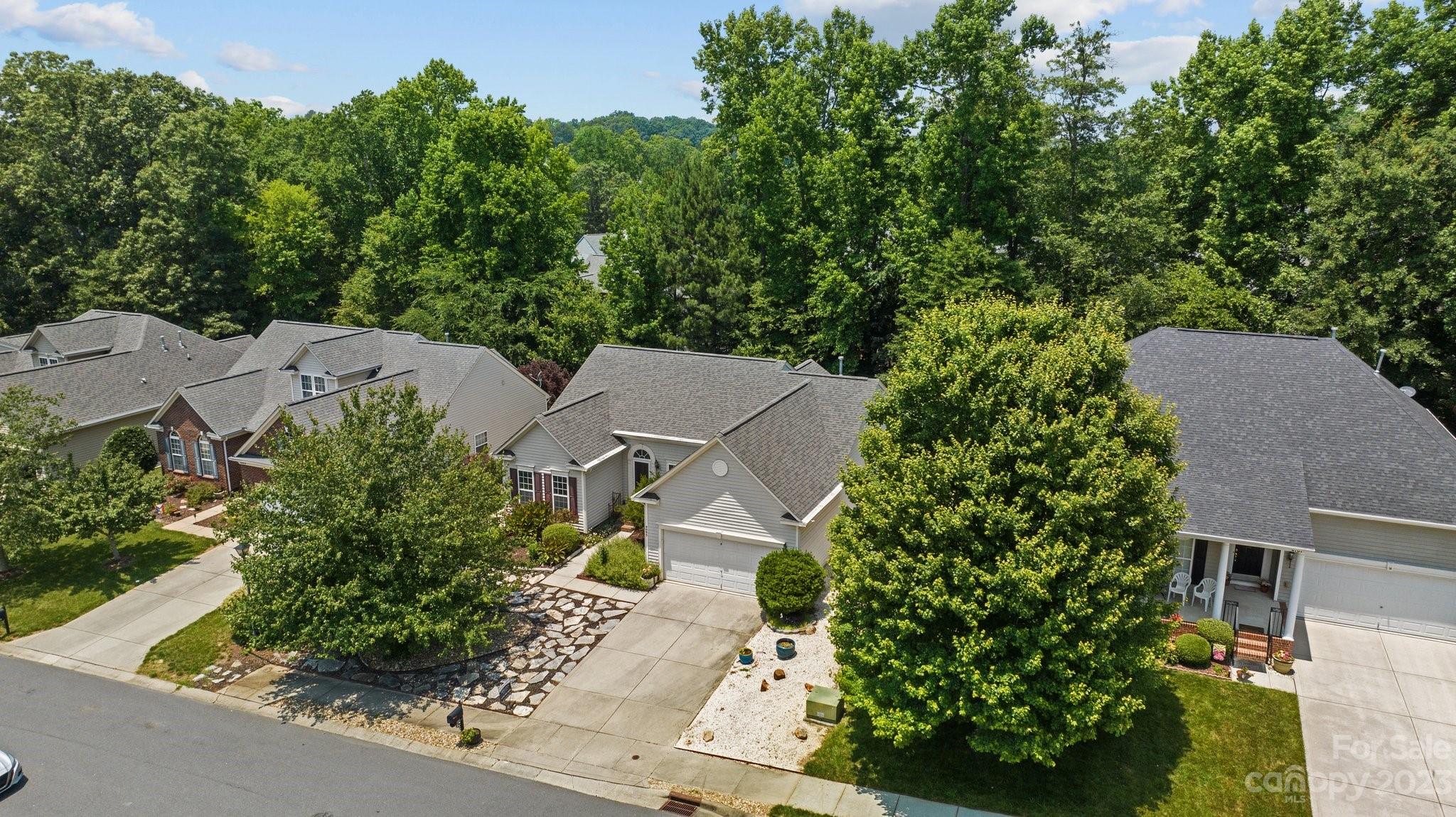 Glen Laurel - Residential