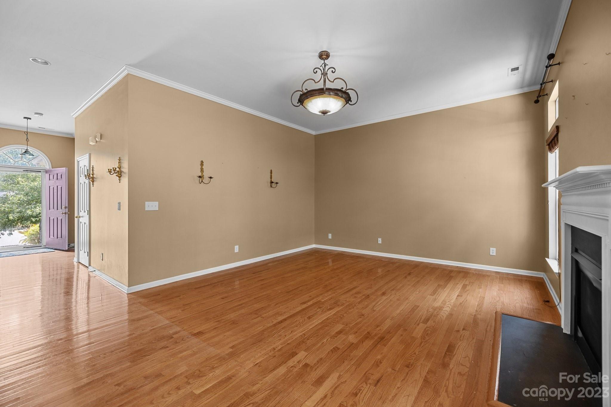 Glen Laurel - Residential