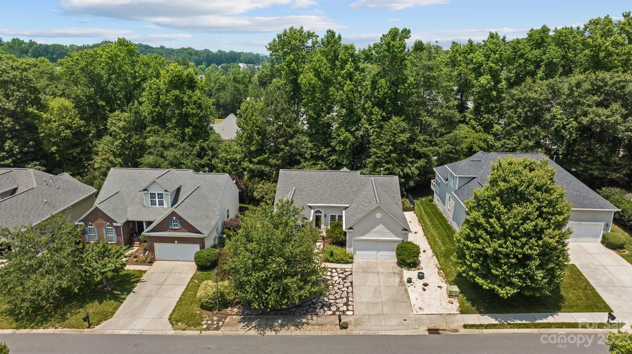 Glen Laurel - Residential