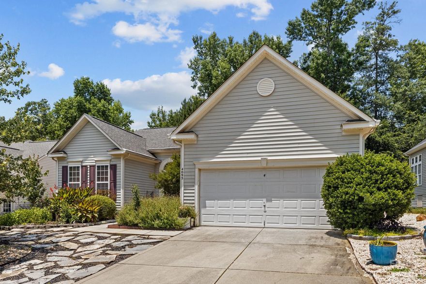 Charming RANCH home located in the popular Glen Laurel community of Indian Land- this 3 bed/2 bath home sits on a private lot with with a lovely fenced yard. A gardener's delight!  Open floor plan- kitchen, living room with gas fireplace, breakfast area, beautiful sunroom that leads to your deck and formal dining room off kitchen which all provide ample space for entertaining! This split bedroom plan provides privacy: large primary bedroom tray ceiling, private bath and walk-in closet on one side of home and two secondary bedrooms with shared bath on other.  Crown molding throughout! The neighborhood features a pool and is conveniently located- Minutes away from Ballantyne, restaurants, shopping and more. Low SC taxes!
Home is part of an estate sale and is being sold "as-is".