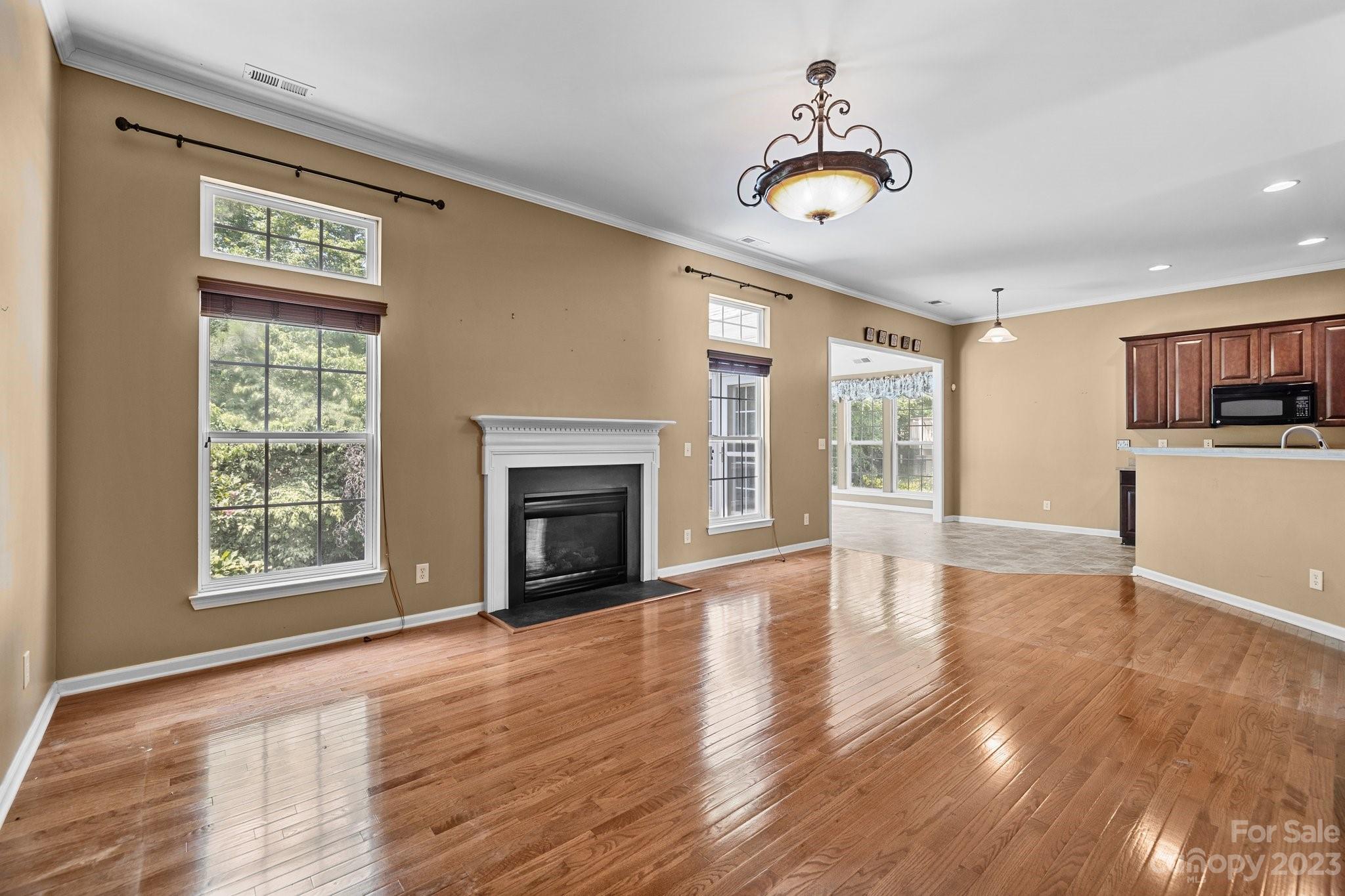 Glen Laurel - Residential