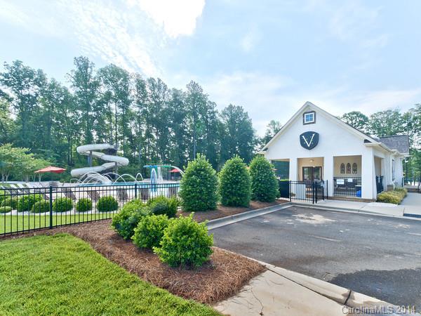 The Vineyards on Lake Wylie - Residential