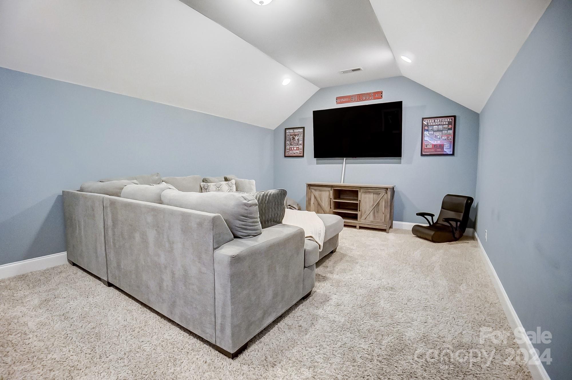 Cureton - Residential